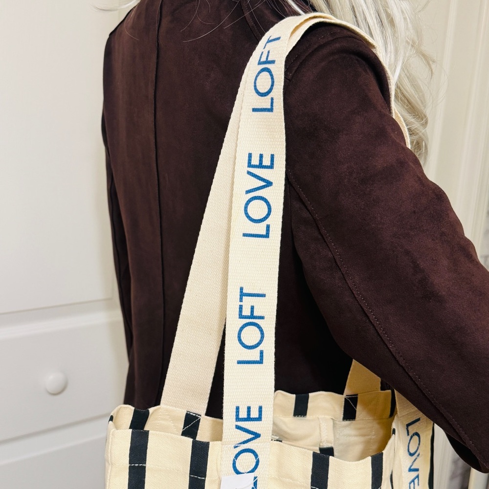 LOFT LOVE Canvas Cream Striped Shopping Tote NWT - Picture 3 of 11